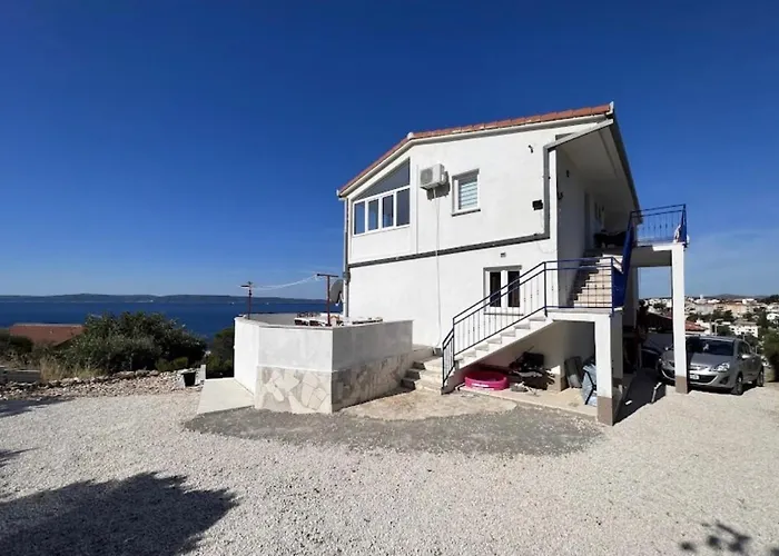 Bei Marko 公寓 特罗吉尔